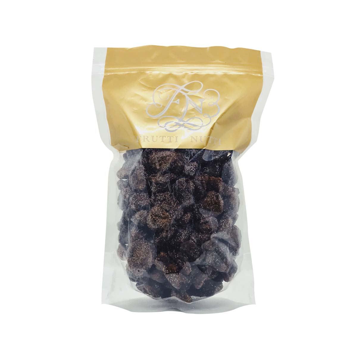 Dried strawberries in resealable pouch, dark fruit pieces