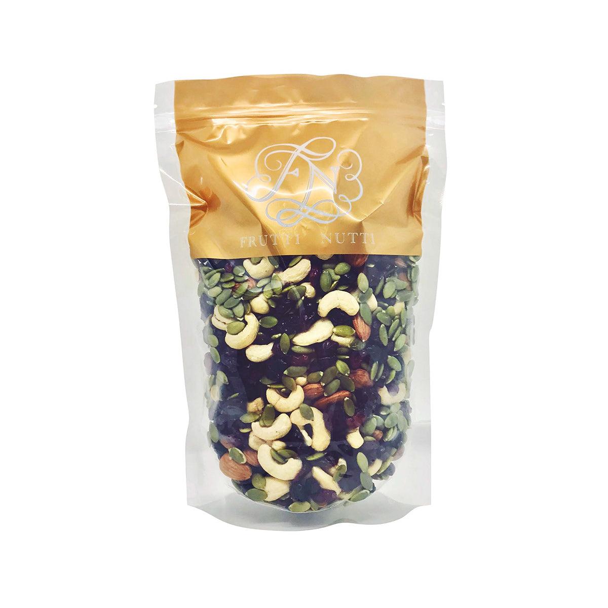 FRUTTI NUTTI power mix pouch with mixed nuts and seeds, sealed bag