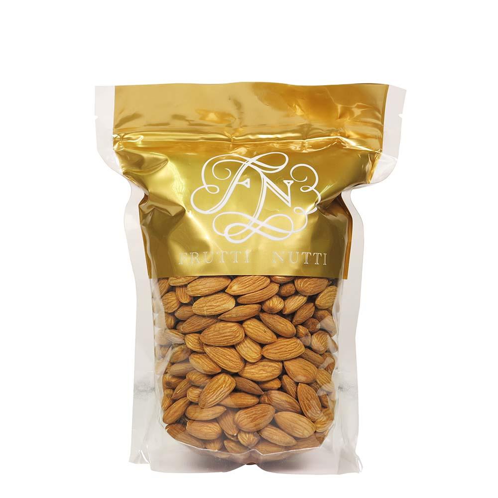 FRUTTI NUTTI USA raw almond pouch with visible almonds, 760g