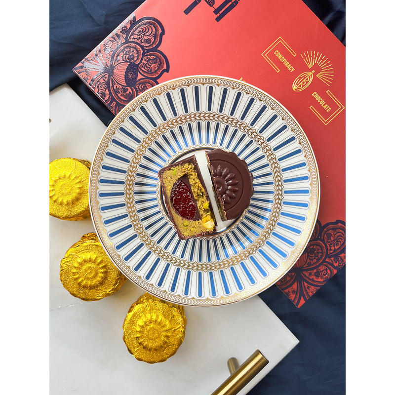 CONSPIRACY Pistachio Choco Mooncake  (4pcs)
