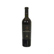 TRAPICHE Gran Medalla Malbec 19/22 wine bottle, front label and foil neck seal